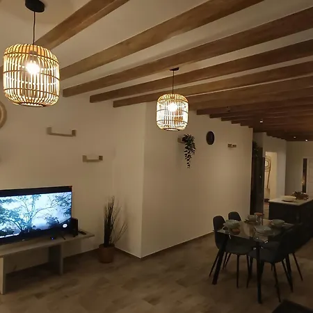 Апартаменты La Palmera